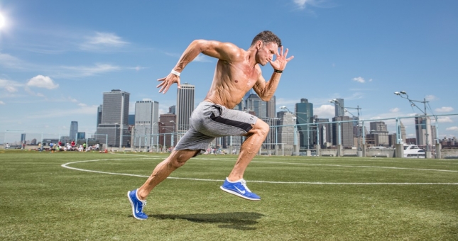 8 bài tập giúp bạn đốt mỡ và chạy nước rút đá bóng tốt hơn