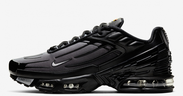 Chiêm ngưỡng Air Max Plus III với diện mạo 'ngầu' như phim viễn tưởng