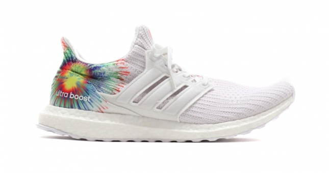 Adidas Ultra Boost 'Nhật Bản' xuất hiện với diện mạo lạ mắt