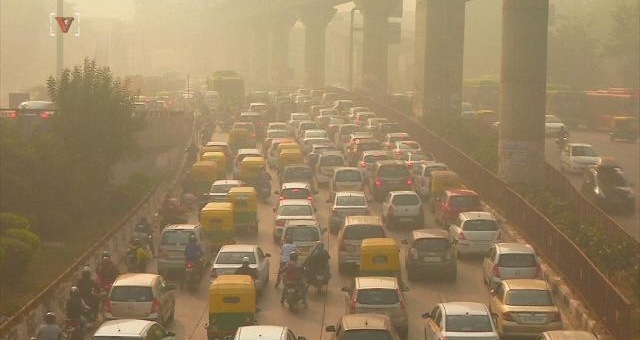 Ô nhiễm không khí vượt báo động đỏ, chuyên gia cảnh báo không tập thể dục buổi sáng