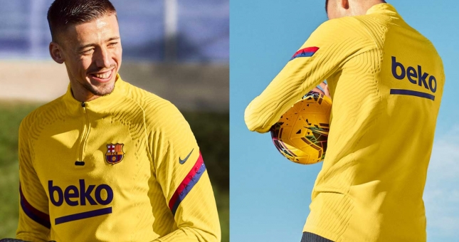 Dàn sao Barca có áo tập cực đỉnh từ Nike