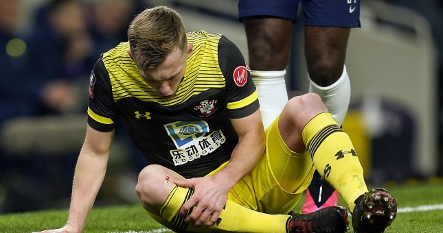 Sự nguy hiểm của giày đinh đá bóng