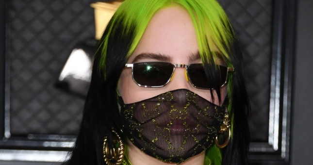 'Nở rộ' khẩu trang sành điệu trong mùa dịch