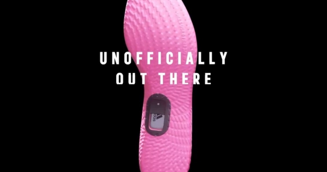 Adidas ra mắt lót giày thông minh đo được lực sút