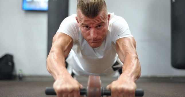 5 lưu ý khi tập luyện bằng trọng lượng cơ thể tại nhà