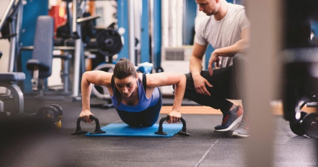 5 mẹo tăng cơ nhanh mà không tích mỡ thừa khi cách ly