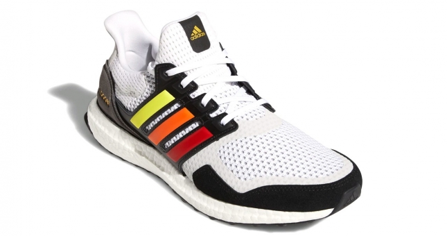 Adidas ra mắt UltraBOOST S&L Pride Pack lạ mắt