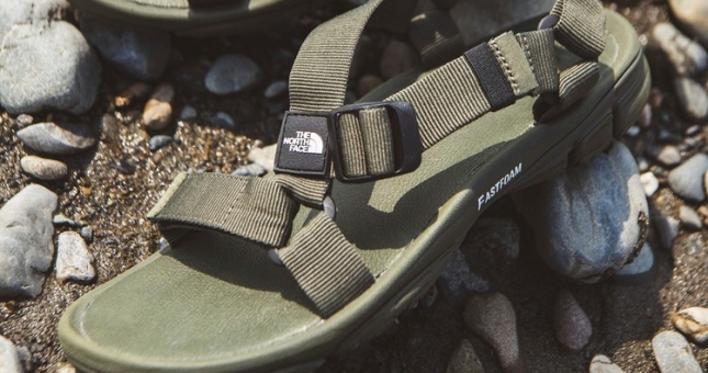 The North Face ra mắt dép dã ngoại kiểu quân đội độc đáo