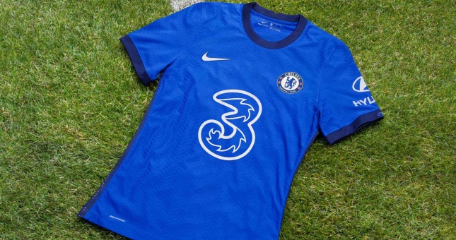 Nike ra mắt áo đấu mới của Chelsea với số 3 lạ mắt