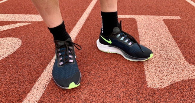 Đánh giá Nike Air Zoom Pegasus 37 - Giày chạy cho mọi người