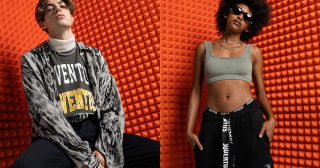 Juventus ra mắt BST thời trang đường phố