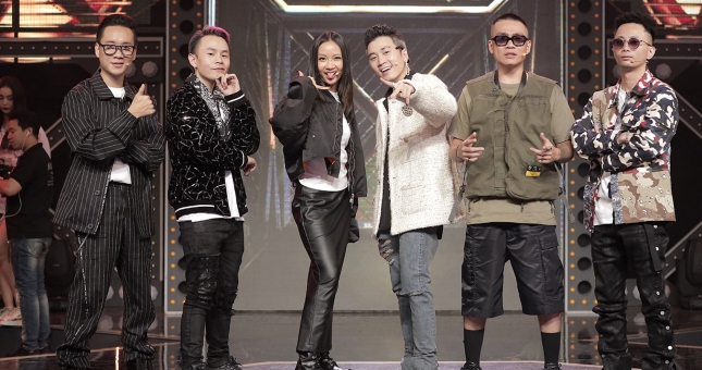 Soi outfit trăm triệu của Rhymastic, JustaTee và dàn HLV Rap Việt