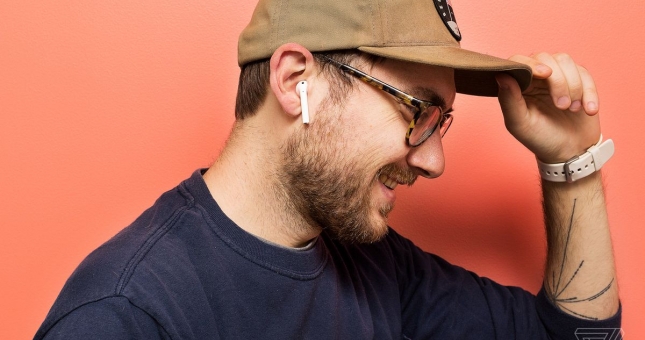 Apple AirPods 3 lộ thiết kế 'cao cấp'