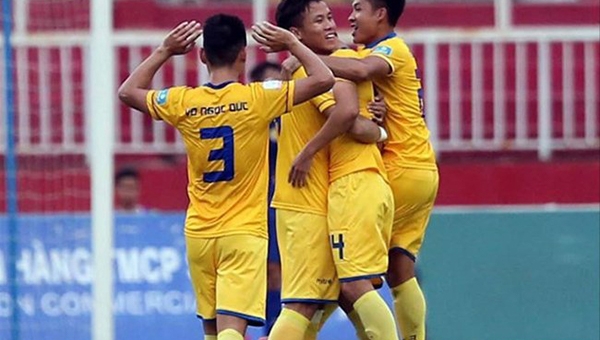 Nhẹ nhàng đánh bại Đà Nẵng, SLNA tìm lại cảm giác chiến thắng