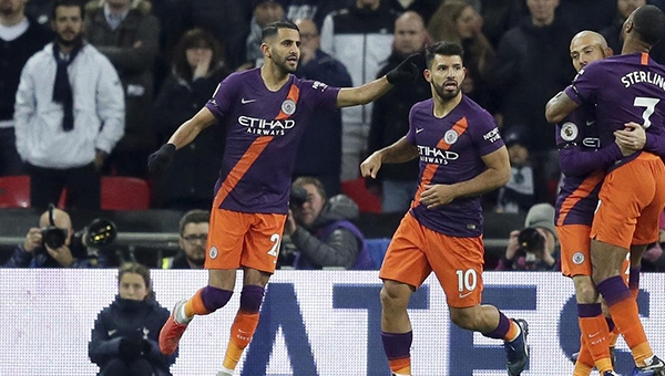 Đánh bại Tottenham, Man City lấy lại ngôi đầu