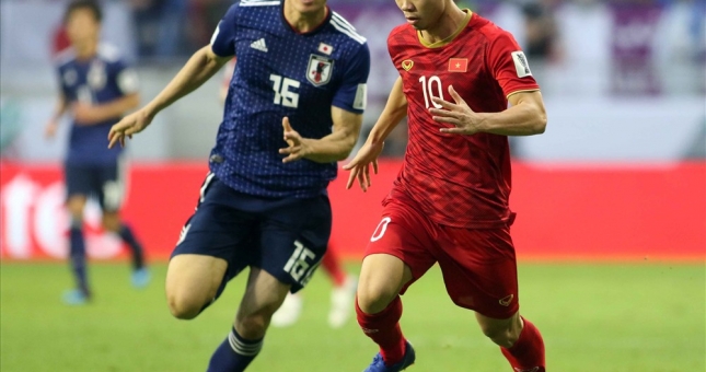 Báo Hàn nghi ngờ khả năng thành công của Công Phượng