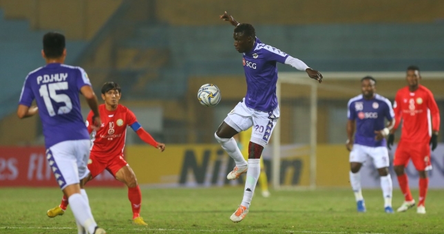 Vùi dập NagaWorld, CLB Hà Nội tiếp tục nuôi hy vọng ở AFC Cup