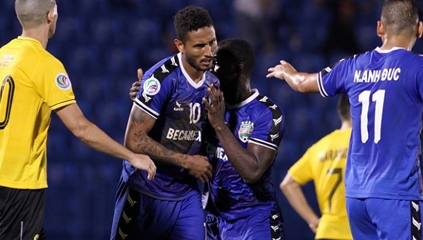 Wander Luiz lập siêu phẩm giúp Bình Dương 'thoát hiểm' ở AFC Cup