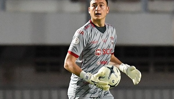 Văn Lâm có chiến thắng cùng Muangthong trước khi hội quân cho King's Cup