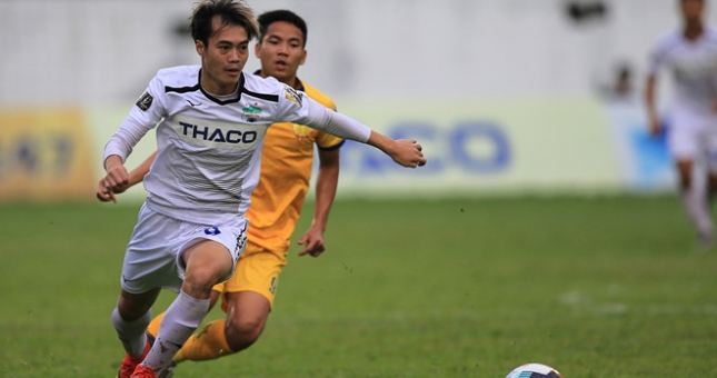 HAGL nguy cơ mất Văn Toàn trong chuyến làm khách trước SLNA