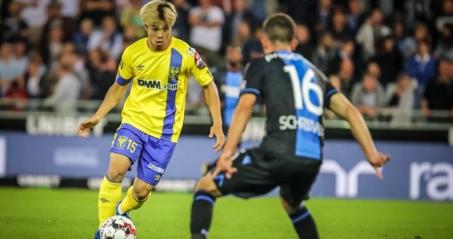 Lịch thi đấu bóng đá hôm nay 24/8: Chờ Công Phượng ra sân