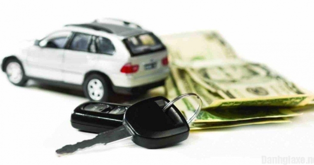 15 loại thuế, phí mà xe ô tô tại Việt Nam phải gánh chịu năm 2018