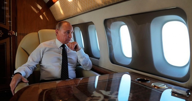 Soi nội thất dát vàng trong chuyên cơ của Tổng thống Nga Putin