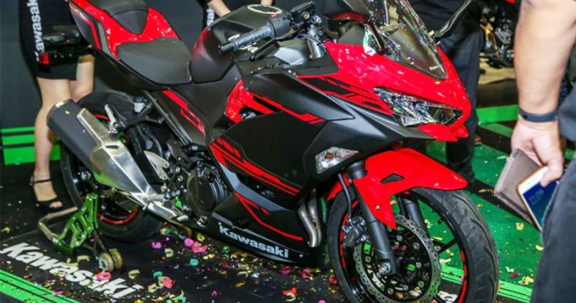 Kawasaki ra mắt mẫu xe Ninja 250 thế hệ mới chỉ 37 triệu đồng