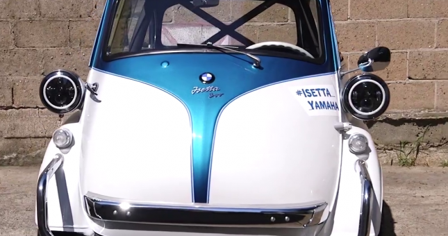 BMW Isetta - Chiếc xe độc đáo với cánh cửa mở như tủ lạnh