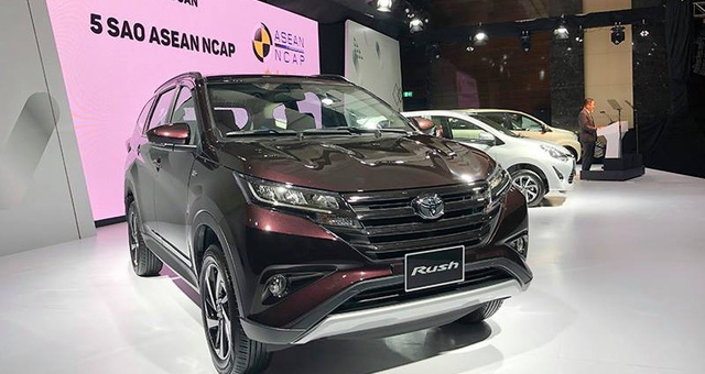 Ra mắt 'Tiểu Fortuner' Toyota Rush, giá chỉ 668 triệu đồng