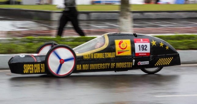 Đại diện Việt Nam tham gia cuộc thi Lái xe sinh thái - Tiết kiệm nhiên liệu ở Nhật Bản