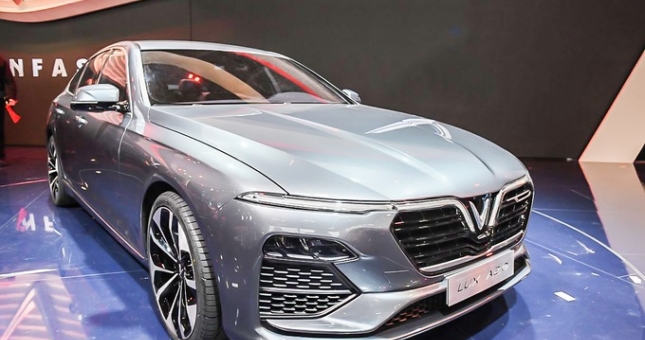 Cận cảnh ngoại thất hai mẫu xe VinFast: Xứng tầm đẳng cấp