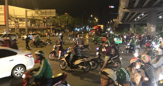 Nữ tài xế lái BMW gây tai nạn kinh hoàng ở ngã tư Hàng Xanh - Sài Gòn