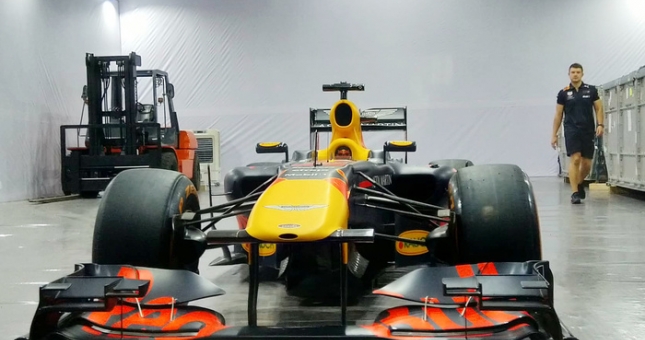 Có gì đặc biệt trên chiếc xe đua F1 trị giá triệu đô?