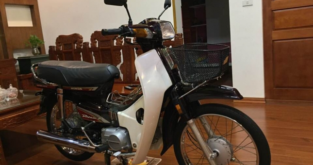 Câu chuyện thú vị quanh chiếc Honda Dream giá 12 cây vàng