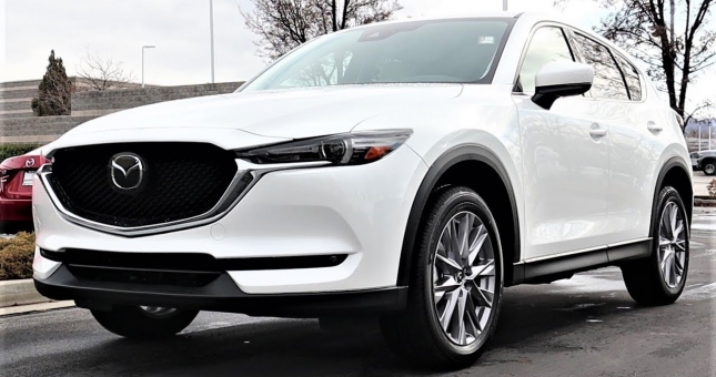 Mazda CX5 ưu đãi đến 115 triệu khi lọt Top 10 xe SUV tốt nhất 2020