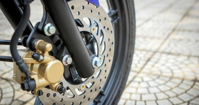 Nên thay má phanh cho xe máy khi nào?