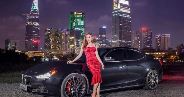 Ngất ngây dàn xế hộp 'khủng' có giá hơn 65 tỷ của Hồ Ngọc Hà