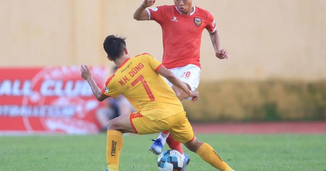 Thanh Hóa gặp bất lợi trước Nam Định