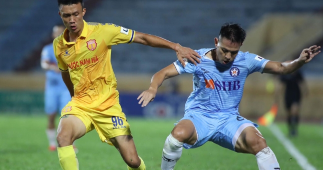 Ngoại binh lên tiếng, Nam Định sáng cửa trụ hạng