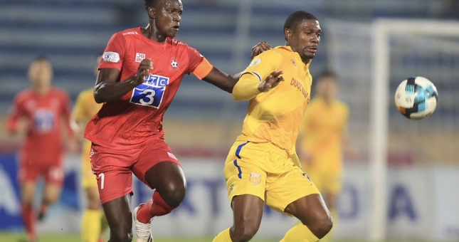 Ngoại binh bị nghi bán độ, BHL Nam Định nói gì?