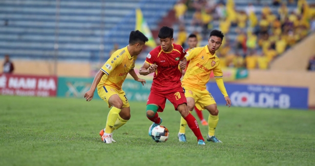 Nhận định Nam Định vs SLNA: Thoát khỏi 'cửa tử'