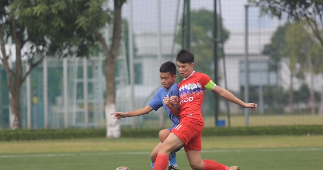 'Lứa trẻ tài năng nhà bầu Đức' tiếp tục nếm 'trái đắng'