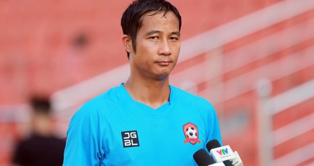 Quốc Vượng dự đoán 'cửa' trụ hạng của Nam Định và Quảng Nam