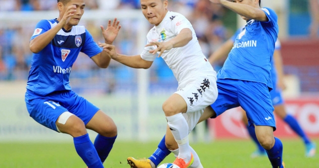 Than Quảng Nịnh khẳng định không buông xuôi trước Hà Nội FC