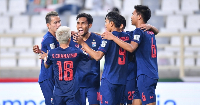 Thai newspaper: 'Do we really lack strikers?'