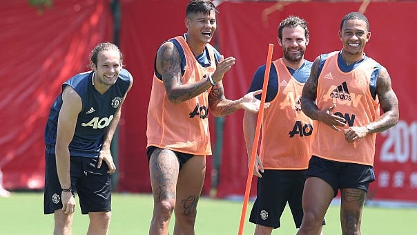 ‘Hàng thải MU’ tìm mọi cách để chuyển tới Barcelona