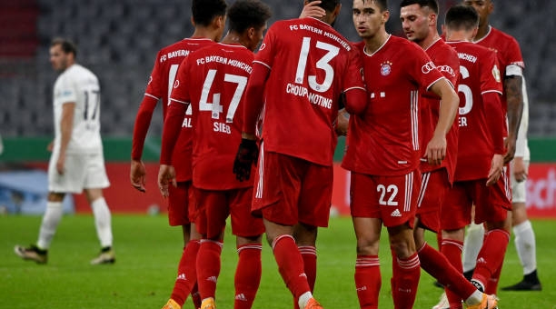 Tân binh tỏa sáng, Bayern Munich nhẹ nhàng hạ đội bóng 'tí hon'