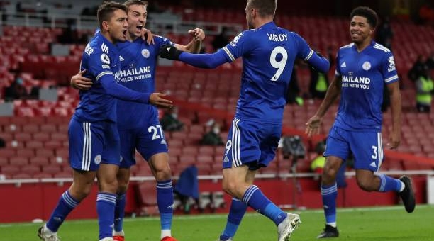 Hung thần lên tiếng, Arsenal thua đau trên sân nhà