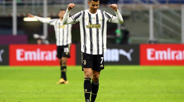 Juventus đè bẹp AC Milan ngay tại San Siro